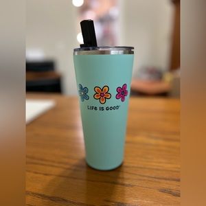 Life is Good 25oz Waterbottle